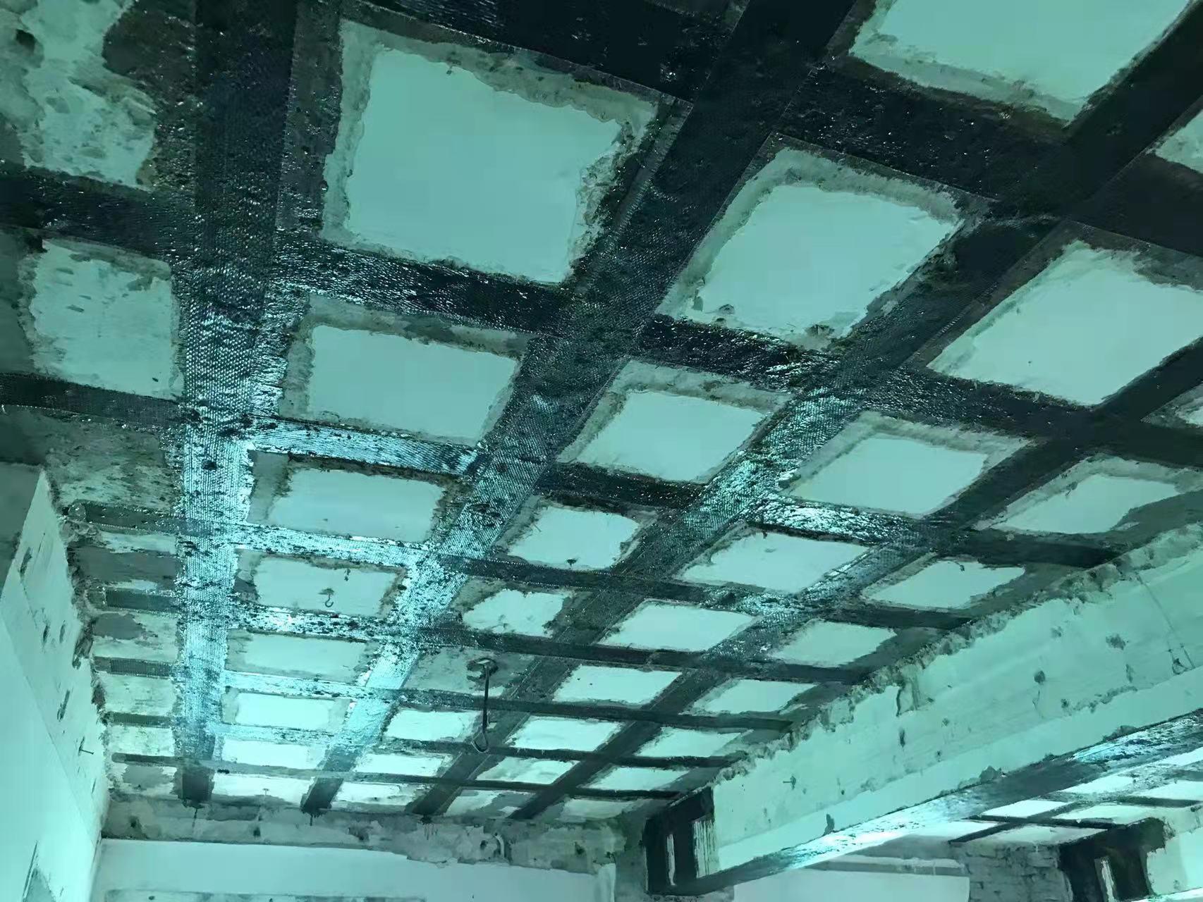 监利粘碳纤维布施工工艺